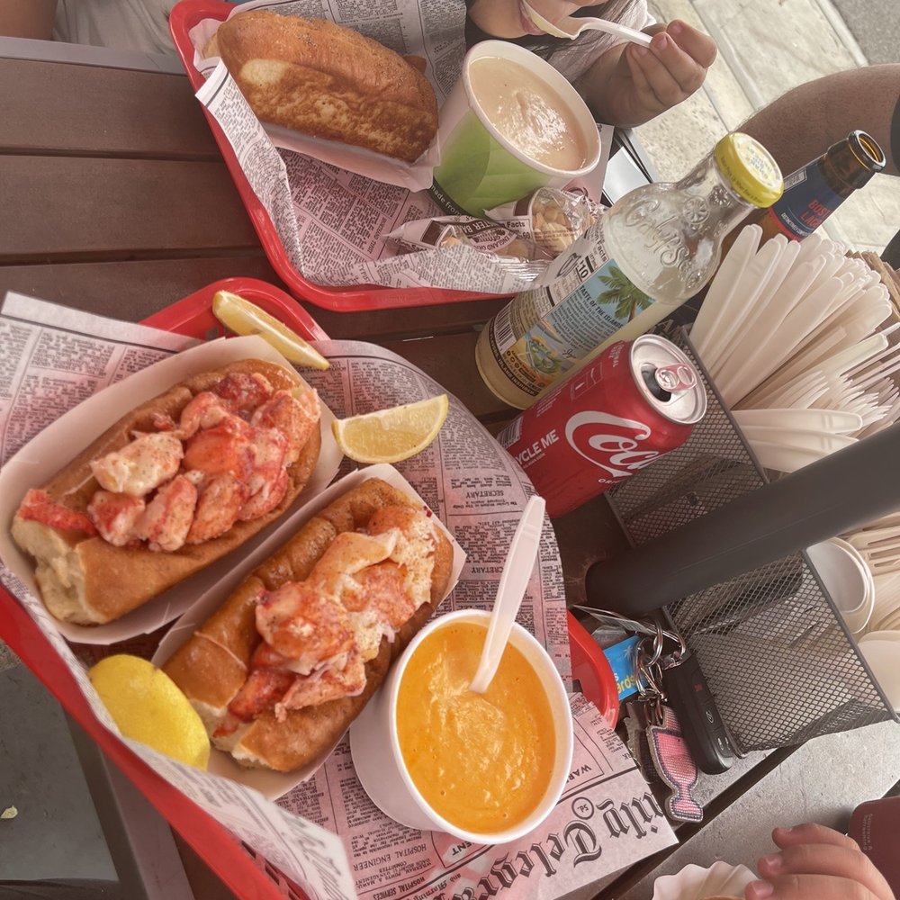 Lobster West - Lobster Roll Boss - Seafood Near Me - Encinitas, California