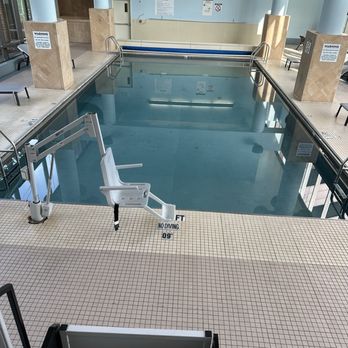 Sheraton Baltimore North Hotel - Pool smelled of chlorine badly couldn't go in - Hotels Near Me - Towson, Maryland Sheraton Baltimore North Hotel - Pool smelled of chlorine badly couldn't go in - Hotels Near Me - Towson, Maryland