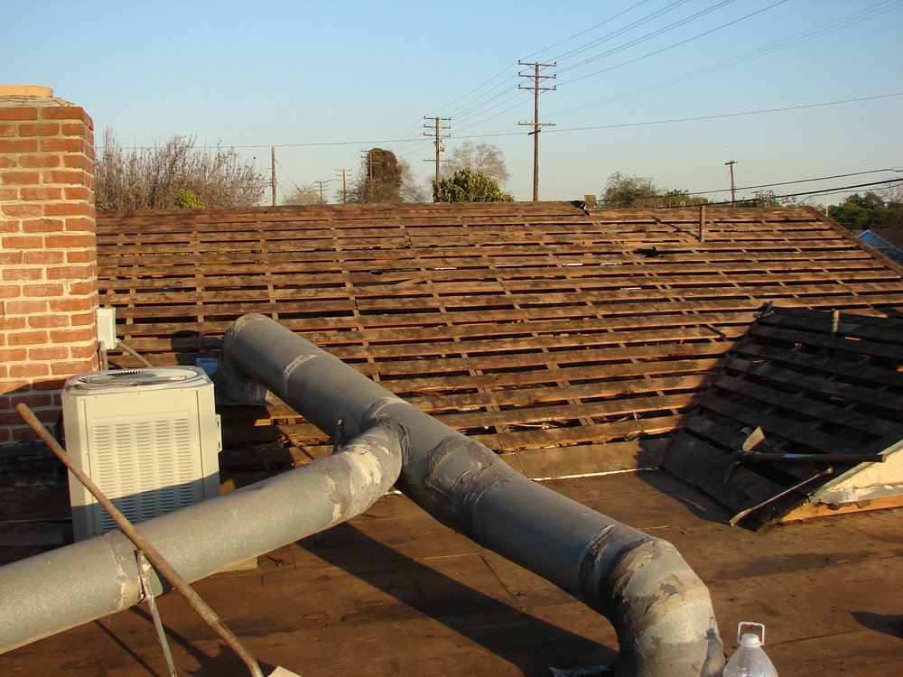 Slide of Husky Skyline Roofing