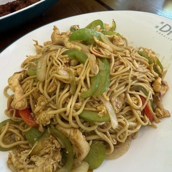 DH Noodles & Grill - Chicken Fried Noodles - Noodles Near Me - San Jose, California