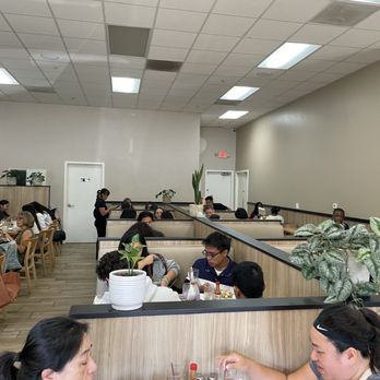 The Breeze Cafe - Interior - Breakfast & Brunch Near Me - Newark, California