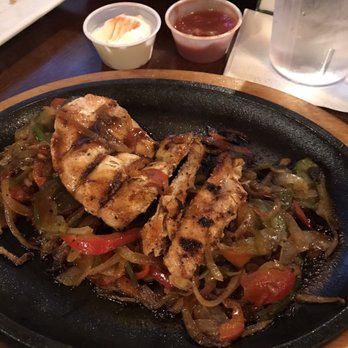 Duffy's Bar & Grill - Chicken Fajitas - Delish! - Bars Near Me - Windom, Minnesota