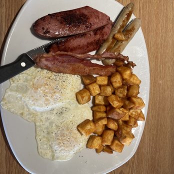 Perkins American Food - Hungry man breakfast - Bakeries Near Me - Elkhart, Indiana Perkins American Food - Hungry man breakfast - Bakeries Near Me - Elkhart, Indiana