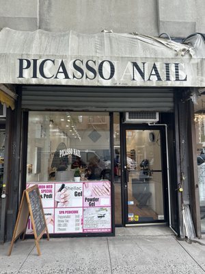 Picasso Nail by null