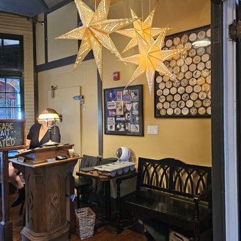 The Black Cat - Entrance - New American Near Me - Bellingham, Washington