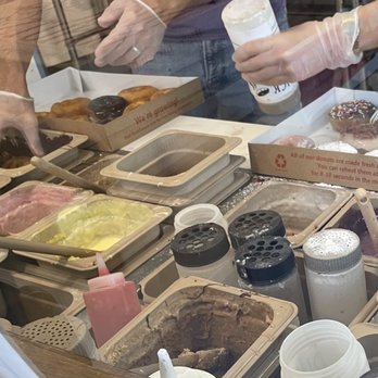 Duck Donuts - Working hard on those donuts! - Donuts Near Me - Irvine, California Duck Donuts - Working hard on those donuts! - Donuts Near Me - Irvine, California
