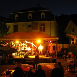 Recepturkeller - Veranstaltung im Hof, Herbst 2015, Band Black and White