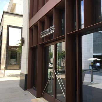 Cartier - look left - Jewelry Near Me - Houston, Texas Cartier - look left - Jewelry Near Me - Houston, Texas
