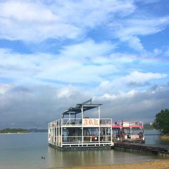 Beachfront Boat Rentals - Boating Near Me - Volente, Texas Beachfront Boat Rentals - Boating Near Me - Volente, Texas