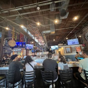 Four Peaks Brewing - Interior - Pubs Near Me - Tempe, Arizona