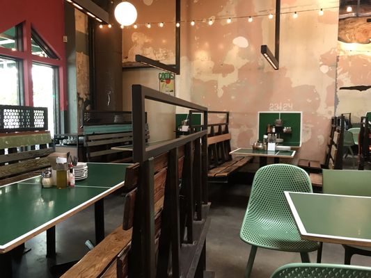 Comet Ping Pong by null