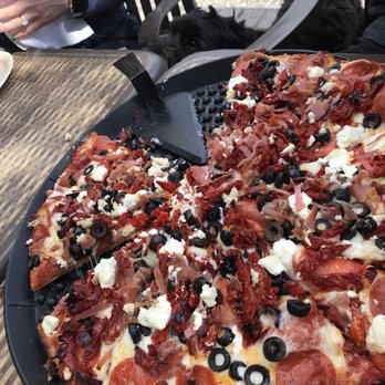 Fultano's Pizza - The Ricardo was delicious. - Pizza Near Me - Cannon Beach, Oregon