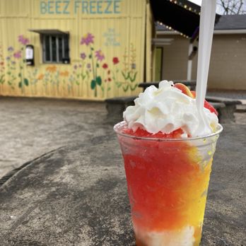 Beez Freeze - Tropical drink - Shaved Ice Near Me - Senoia, Georgia