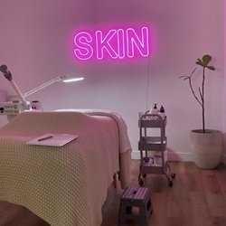 Rose Skincare - Studio