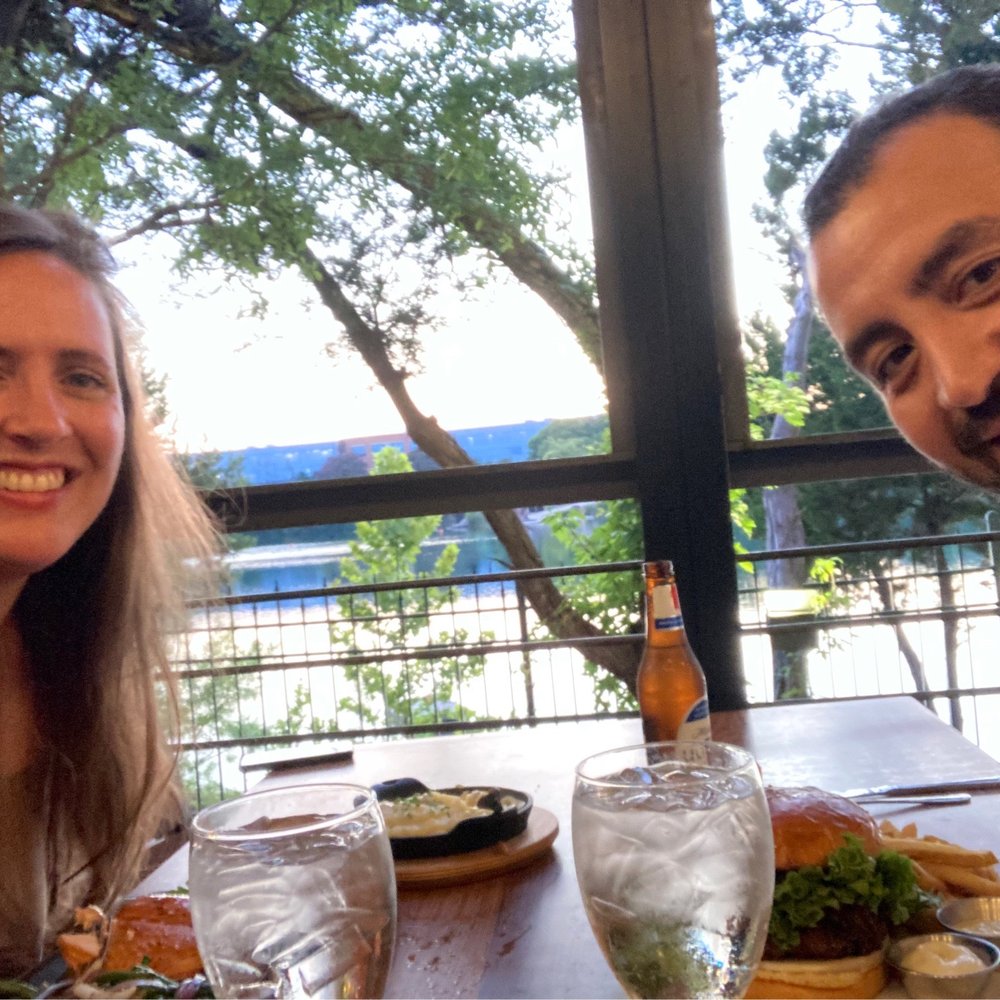 Roaring Fork - Restaurant with lake view - New American Near Me - Austin, Texas Roaring Fork - Restaurant with lake view - New American Near Me - Austin, Texas