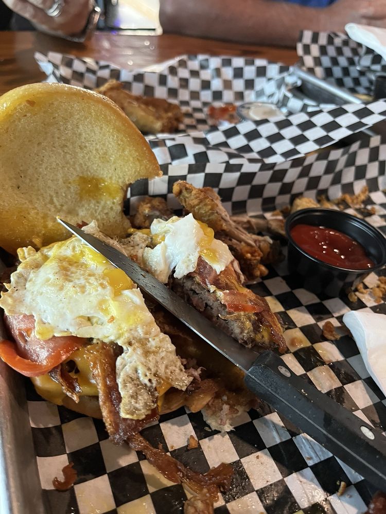 Shanahan's Bar & Grill Image