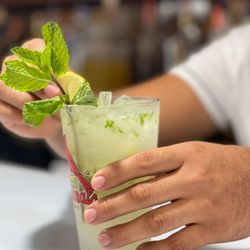 Los Perez Mexican Restaurant & Cantina