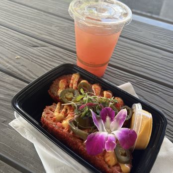 Gourmet Egg Rolls - Mac and Cheese eggroll and Guava Lava lemonade - Food Stands Near Me - Kahuku, Hawaii Gourmet Egg Rolls - Mac and Cheese eggroll and Guava Lava lemonade - Food Stands Near Me - Kahuku, Hawaii