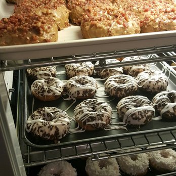 Yelp's Wake & Bake At Holtman's! - Freshly made donuts in the bakery case. Part 1. - Local Flavor Near Me - Cincinnati, Ohio
