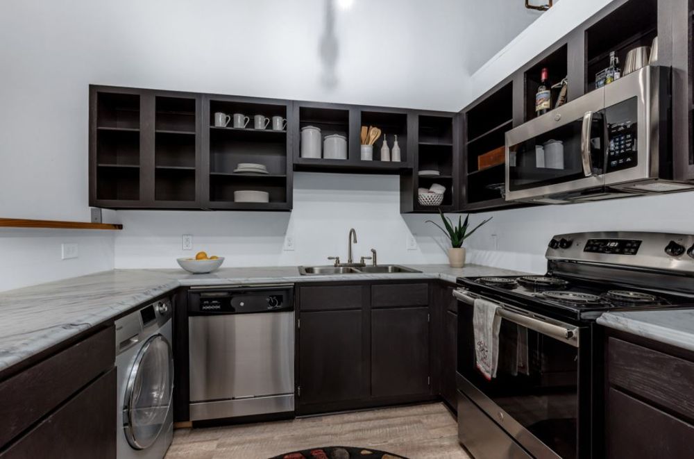 BREAD FACTORY LOFTS Updated June 2024 1615 Cowart St, Chattanooga