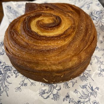 {petite} maman - Kouign Maman - Coffee & Tea Near Me - Washington, DC, District of Columbia