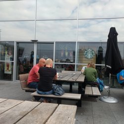 Starbucks - Starbucks Eindhoven Airport