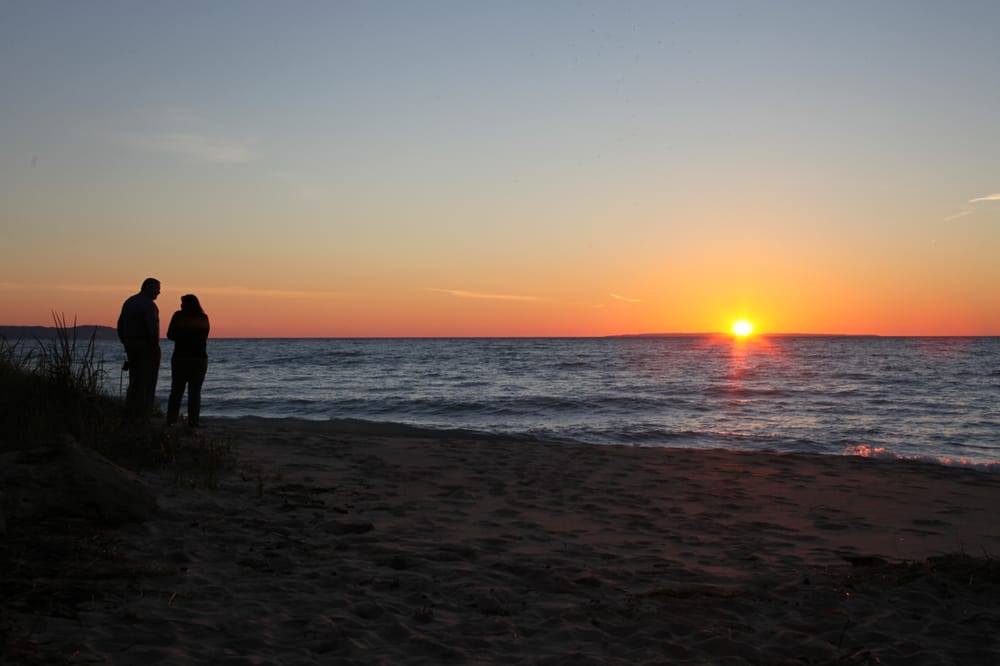 VAN’S BEACH Updated September 2024 11 Photos Cedar St, Leland