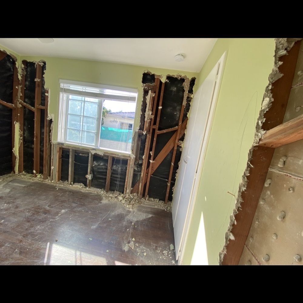 Bedroom before Bedroom before