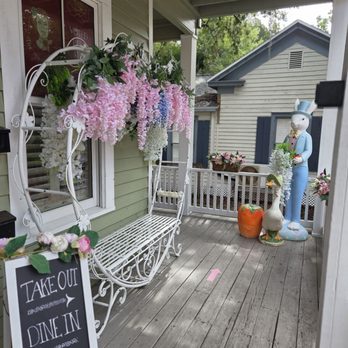 The Modern Rose - Front deck - Breakfast & Brunch Near Me - St. Augustine, Florida