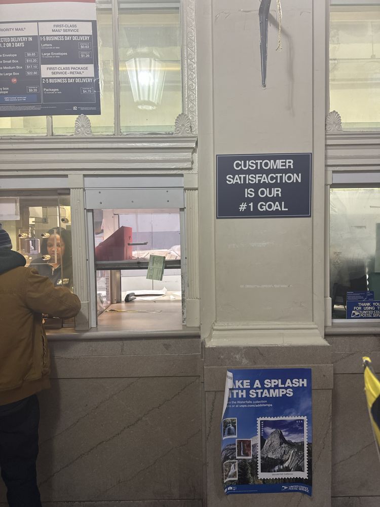 US POST OFFICE Updated October 2024 35 Reviews 15 S 1St Ave