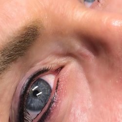 Skin Cocktail Beauty Bar - Permanent eyeliner