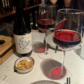 Cheli - Selection of wine our host recommended. It was decent but too sweet. - Shanghainese Near Me - New York, New York Cheli - Selection of wine our host recommended. It was decent but too sweet. - Shanghainese Near Me - New York, New York