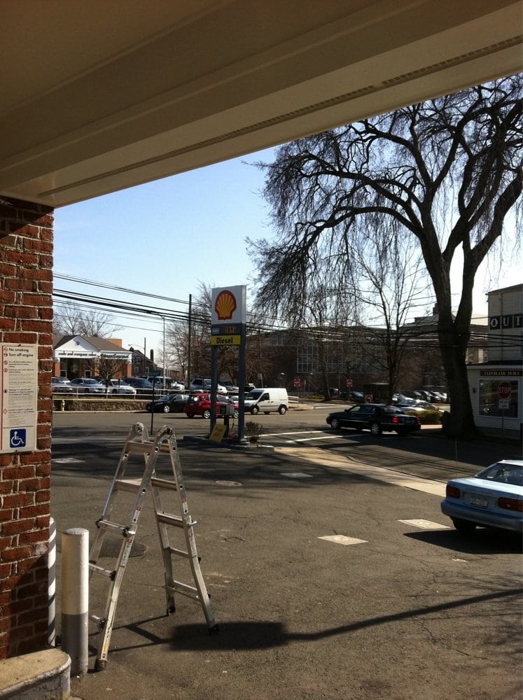 SHELL Updated September 2024 401 W Putnam Ave, Greenwich