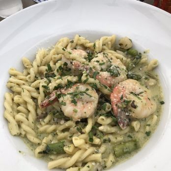 Bluewater Grill - Gemelli Pasta with Shrimp & Sea Scallops - Seafood Near Me - Avalon, California