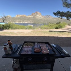 Apache Lake Resort - Prepping breakfast with an amazing view!