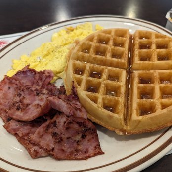 Endy's Grill - Belgian Waffle, Turkey Bacon, Scrambled Eggs - Diners Near Me - Essex, Maryland