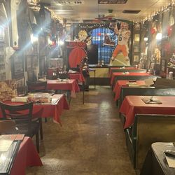 Russo's Pizza - Just can't see it all in one visit!