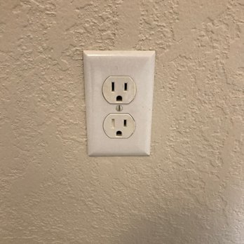 Asbill Painting - Several outlets were plugged with paint - Painters Near Me - Trail, Oregon Asbill Painting - Several outlets were plugged with paint - Painters Near Me - Trail, Oregon