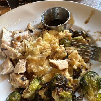 Bushfire Kitchen - La Costa - Cage-Free Chicken Bowl (gf) - American Near Me - Carlsbad, California Bushfire Kitchen - La Costa - Cage-Free Chicken Bowl (gf) - American Near Me - Carlsbad, California