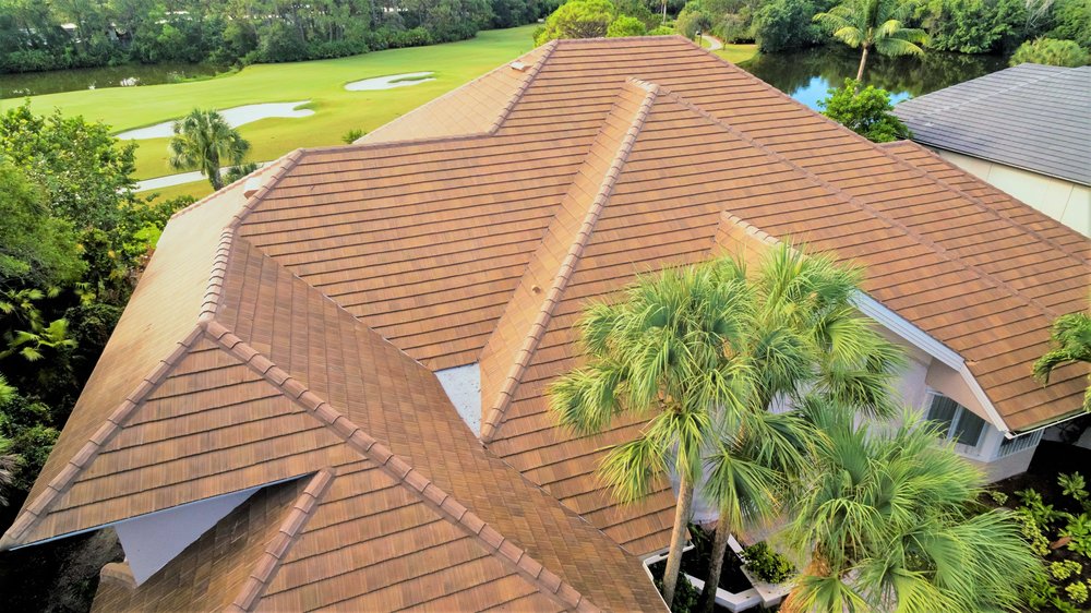 Slide of D.R. Martineau Roofing & Construction