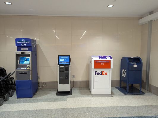 Gerald R. Ford International Airport by null