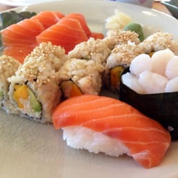 Mango California Roll