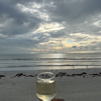 North Redington Beach - Afternoon/Evening winter sky - Beaches Near Me - North Redington Bch, Florida North Redington Beach - Afternoon/Evening winter sky - Beaches Near Me - North Redington Bch, Florida