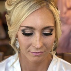 PLC Beauty Bar - Bridal makeup