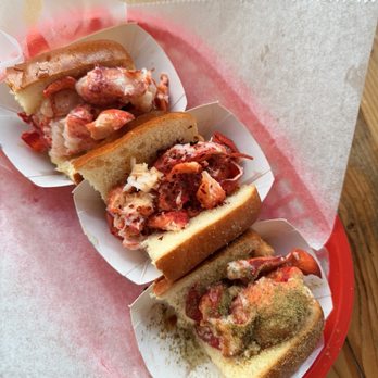 Luke's Lobster - Lobster roll flight - Seafood Near Me - San Francisco, California Luke's Lobster - Lobster roll flight - Seafood Near Me - San Francisco, California