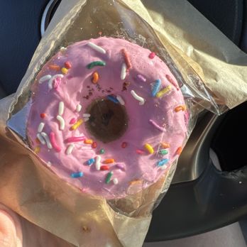Better Buzz Coffee - Laguna Hills - Pink donut - Coffee & Tea Near Me - Laguna Hills, California Better Buzz Coffee - Laguna Hills - Pink donut - Coffee & Tea Near Me - Laguna Hills, California