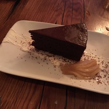 La Quercia - Chocolate cake - no good $10 - Italian Near Me - Vancouver, British Columbia