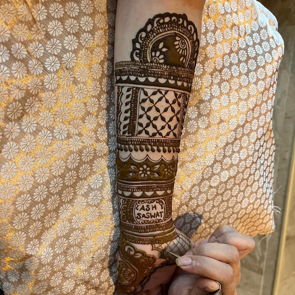 Free and customizable henna templates | Canva, image size:1000x1000