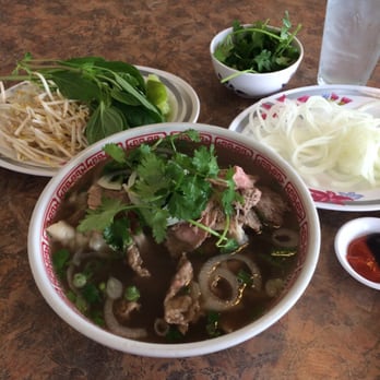 Pho Hong Long - Pho with brisket and flank! Always with extra cilantro and onions! - Vietnamese Near Me - Gardena, California Pho Hong Long - Pho with brisket and flank! Always with extra cilantro and onions! - Vietnamese Near Me - Gardena, California