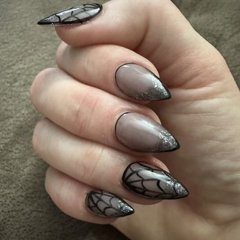 D's House Nails - Sam for the win! - Nail Salons Near Me - Pleasant Hill, California